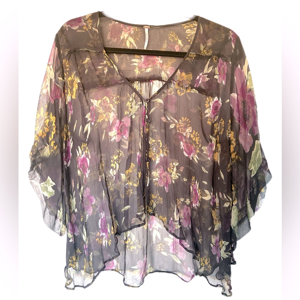 FREE PEOPLE Button Front Flowy Top - Small